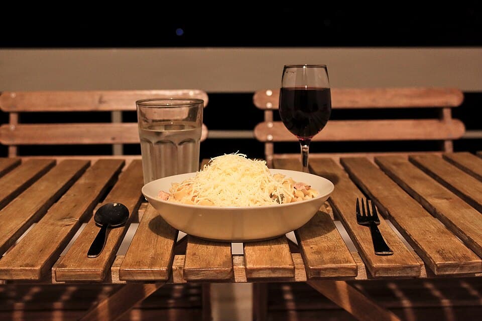 Pâtes complètes au thon, brocolis et parmesan