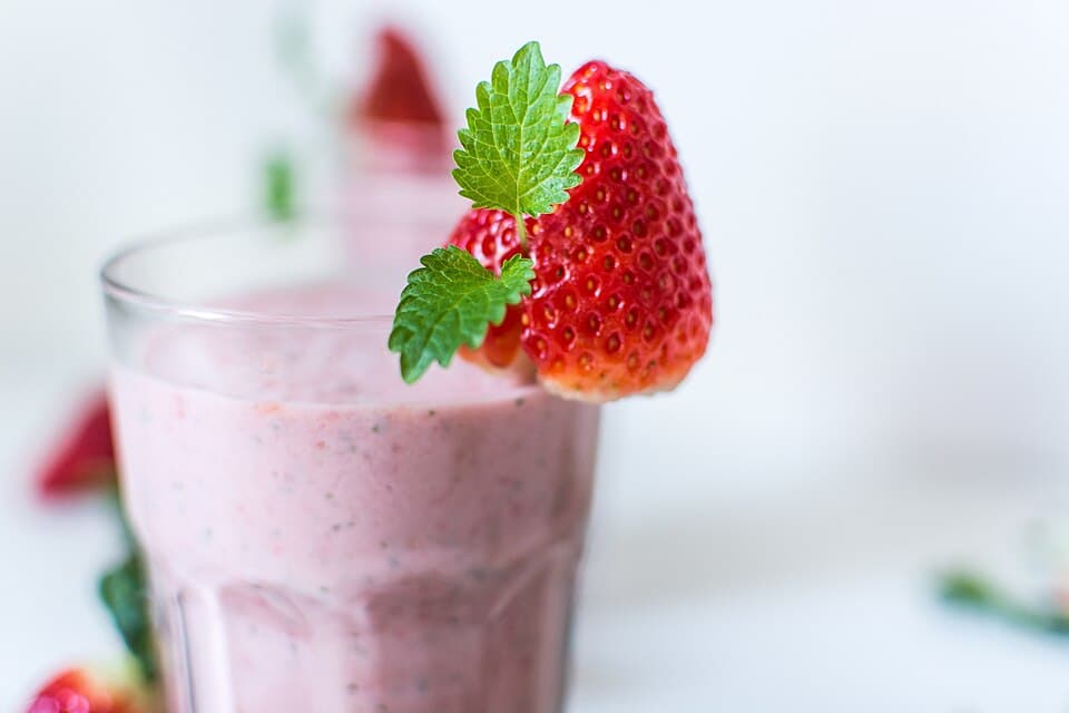 Milkshake vanille-fraise